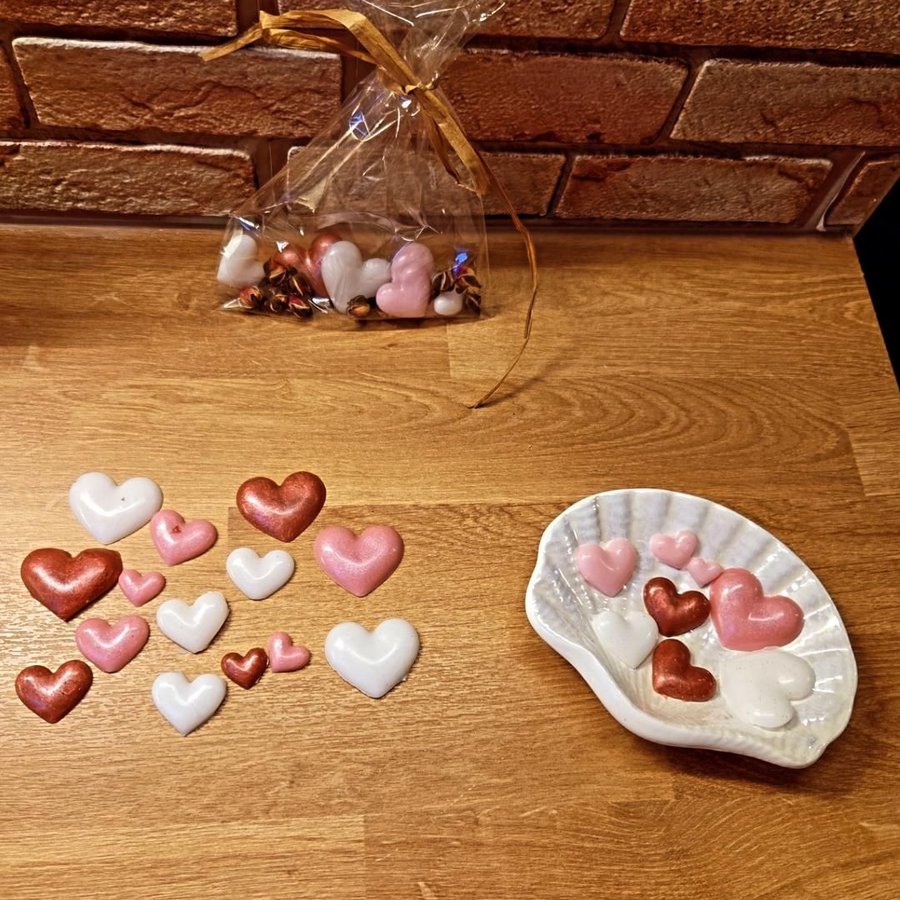 Handgemaakte hartjes-zeep van Crea by Chantal
